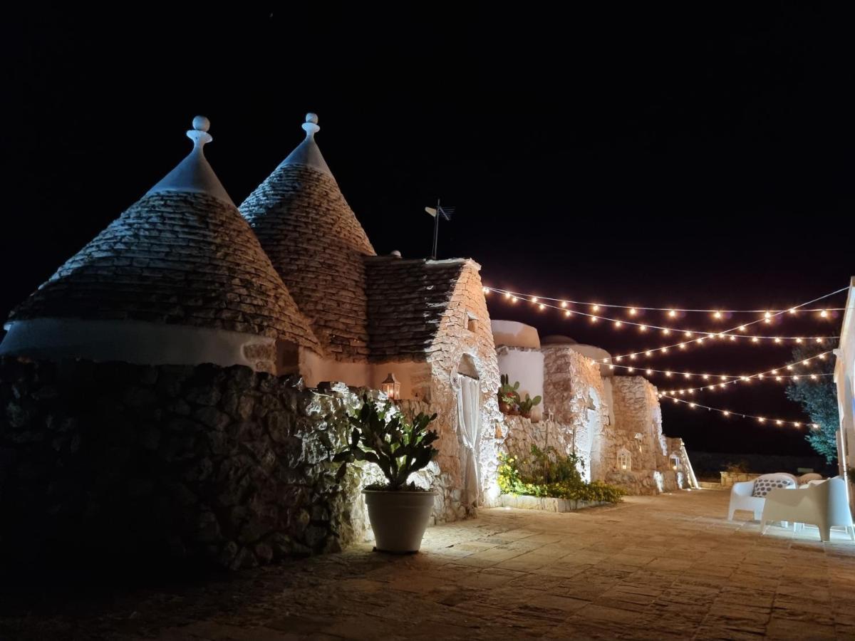 Bed and Breakfast Trulli Di Spinaruta Гротталье Экстерьер фото