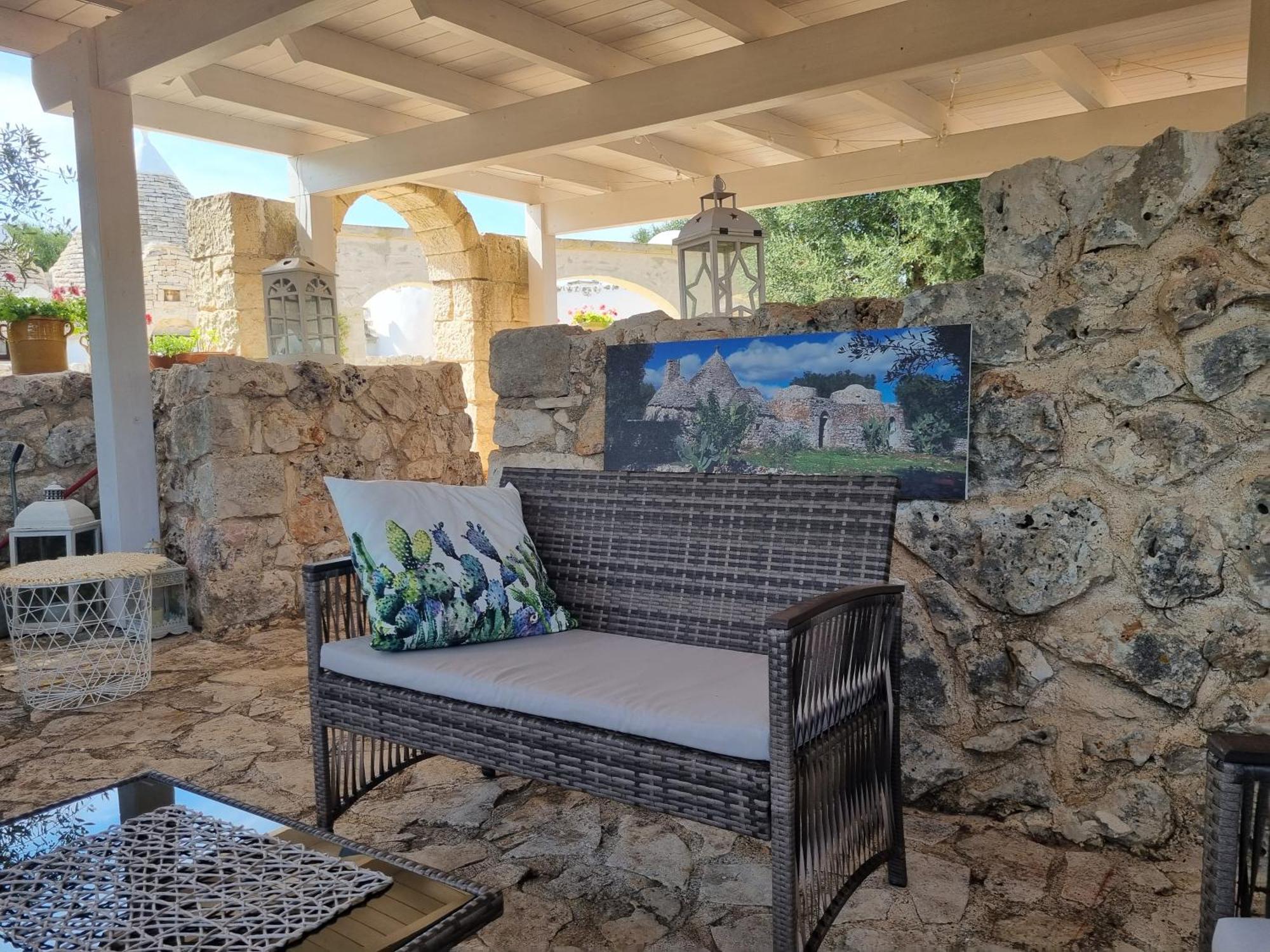 Bed and Breakfast Trulli Di Spinaruta Гротталье Экстерьер фото