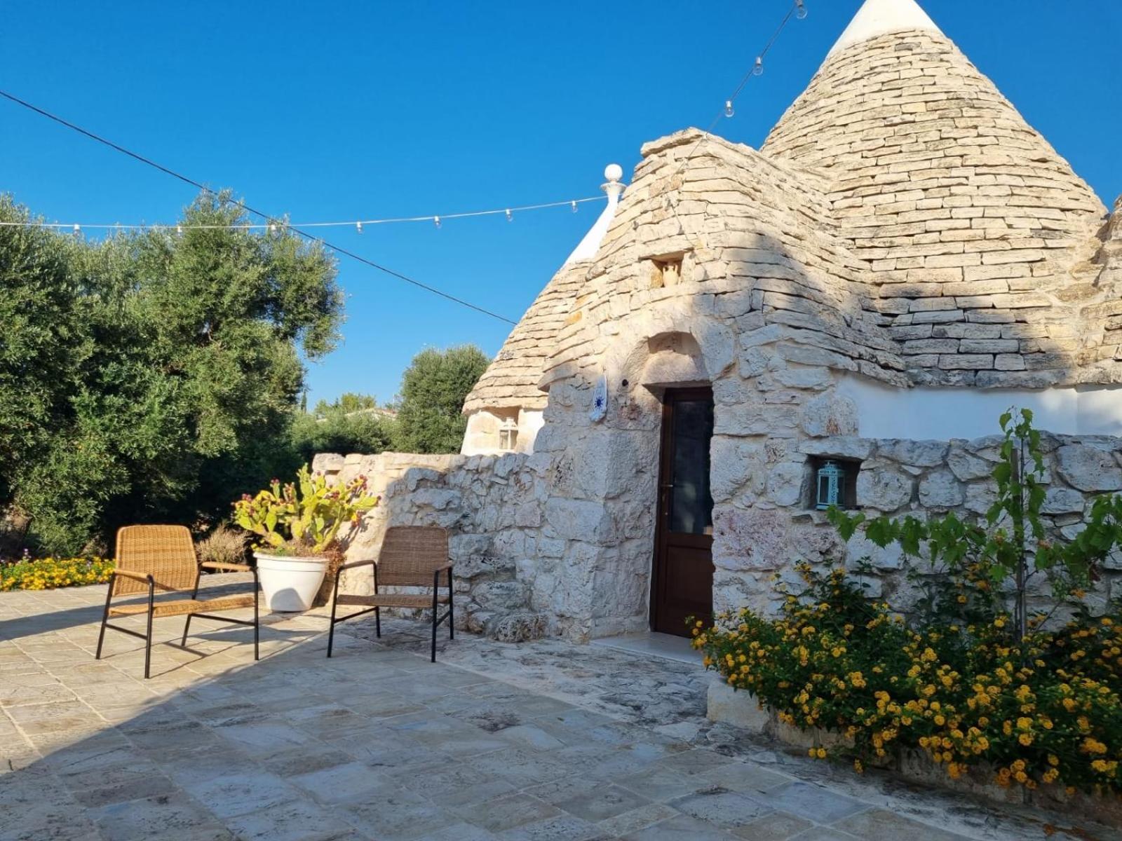 Bed and Breakfast Trulli Di Spinaruta Гротталье Экстерьер фото