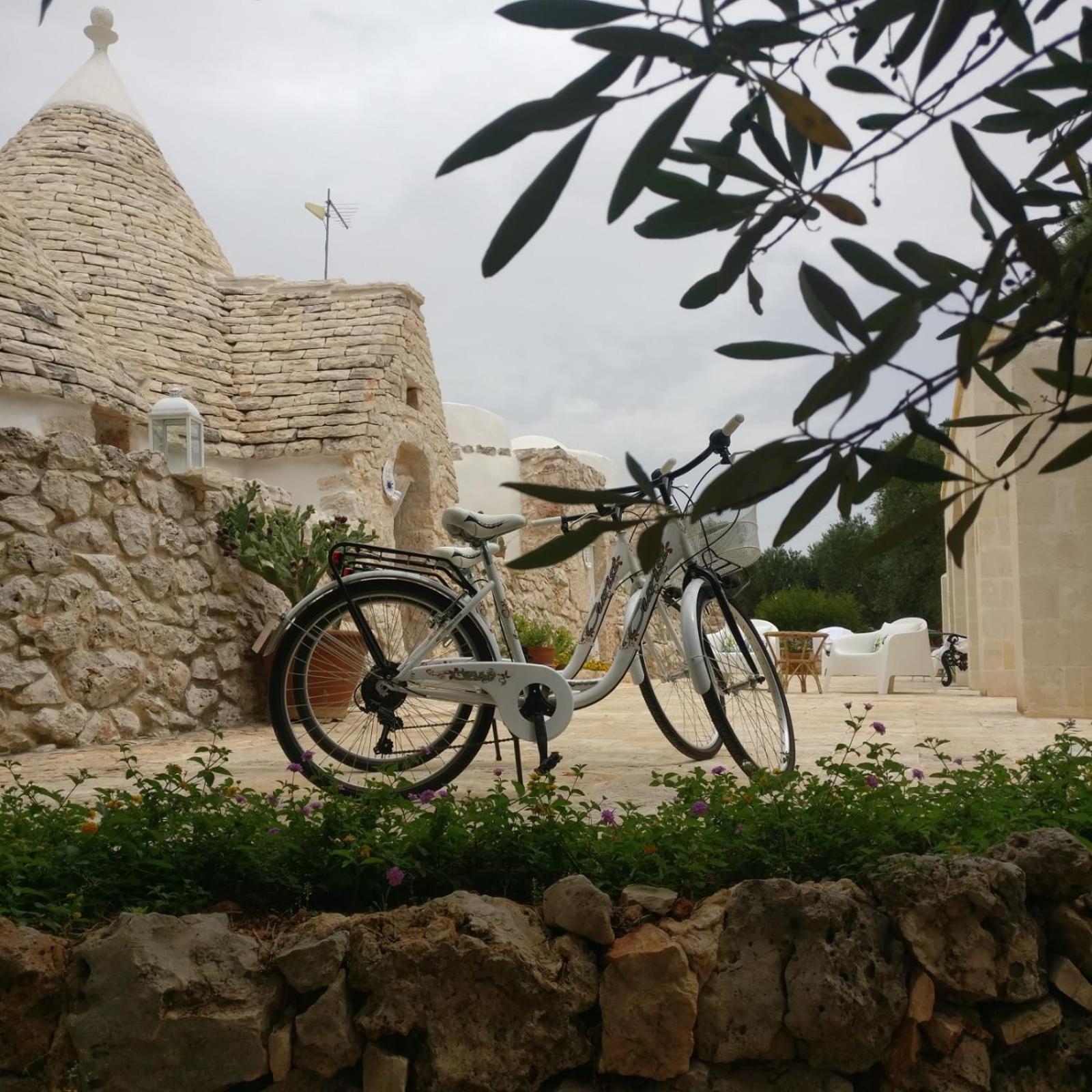 Bed and Breakfast Trulli Di Spinaruta Гротталье Экстерьер фото